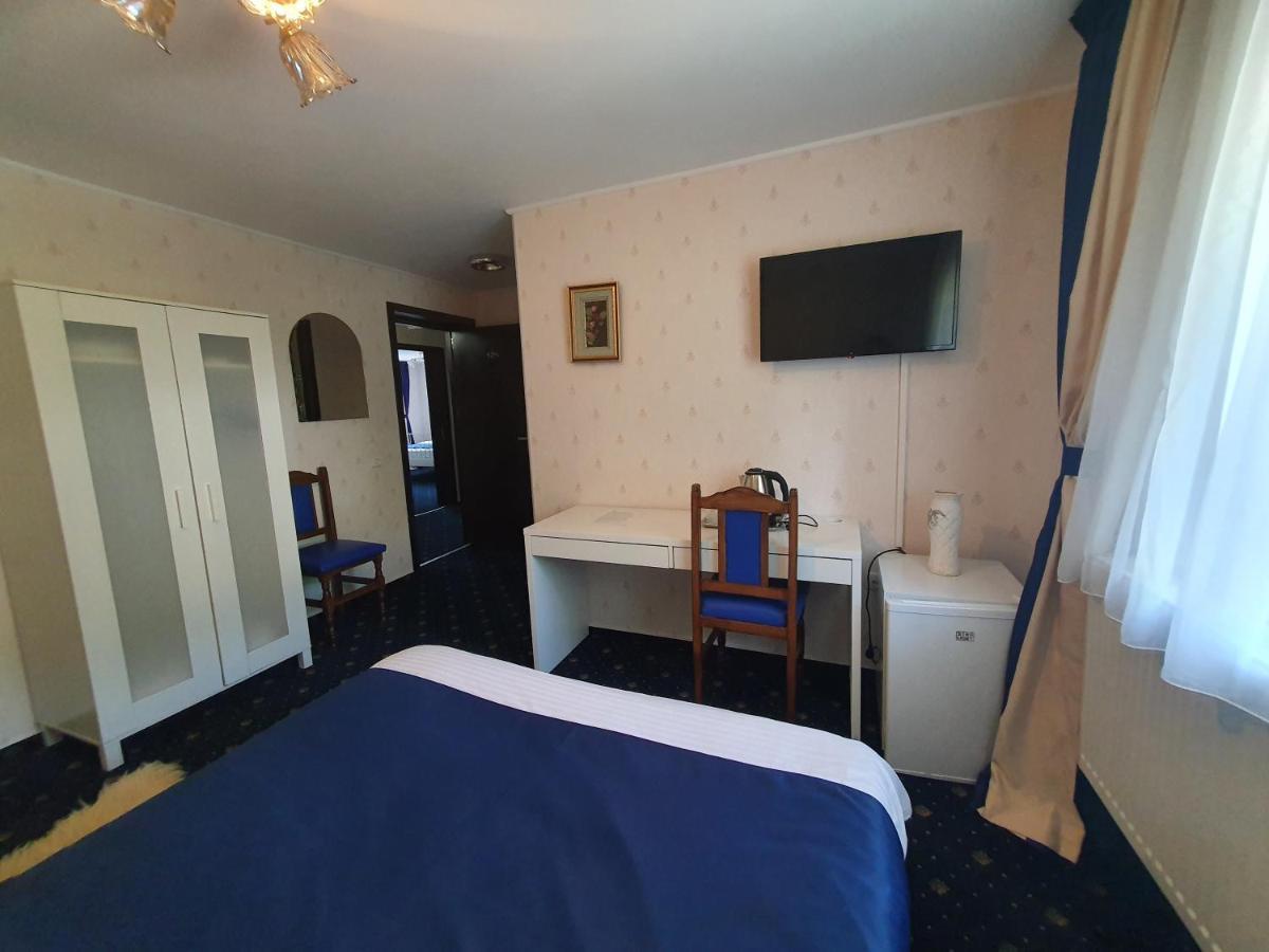 Hotel Green Palace シナヤ エクステリア 写真