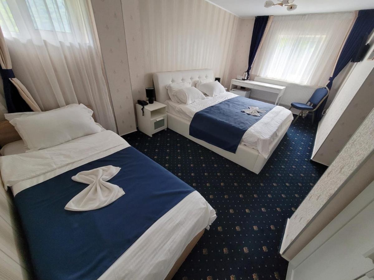 Hotel Green Palace シナヤ エクステリア 写真