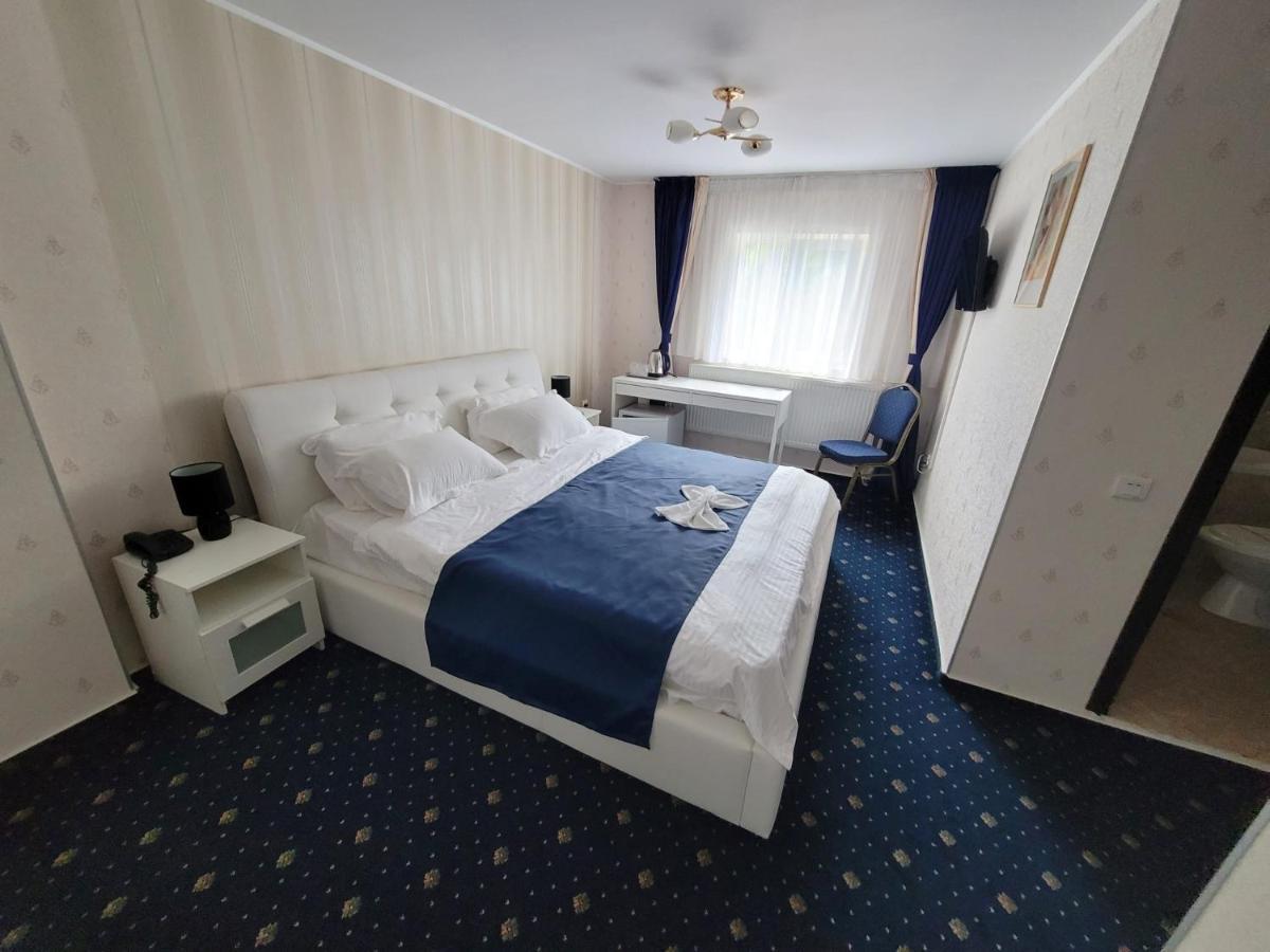 Hotel Green Palace シナヤ エクステリア 写真