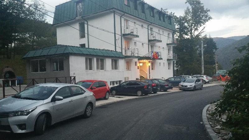 Hotel Green Palace シナヤ エクステリア 写真